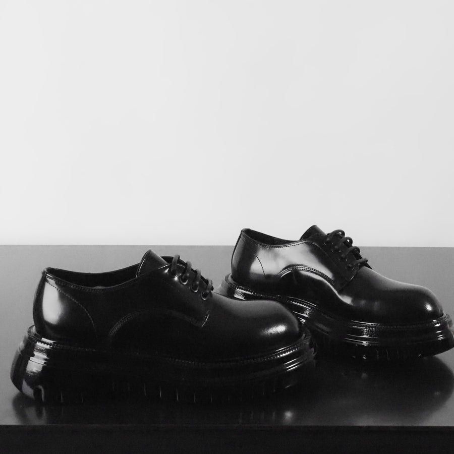 - Mattia Capezzani - Scarpa Allacciata Cordovan